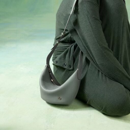 Soft Boat Horn Shoulder Large-capacity Crossbody Bag - 图片 3